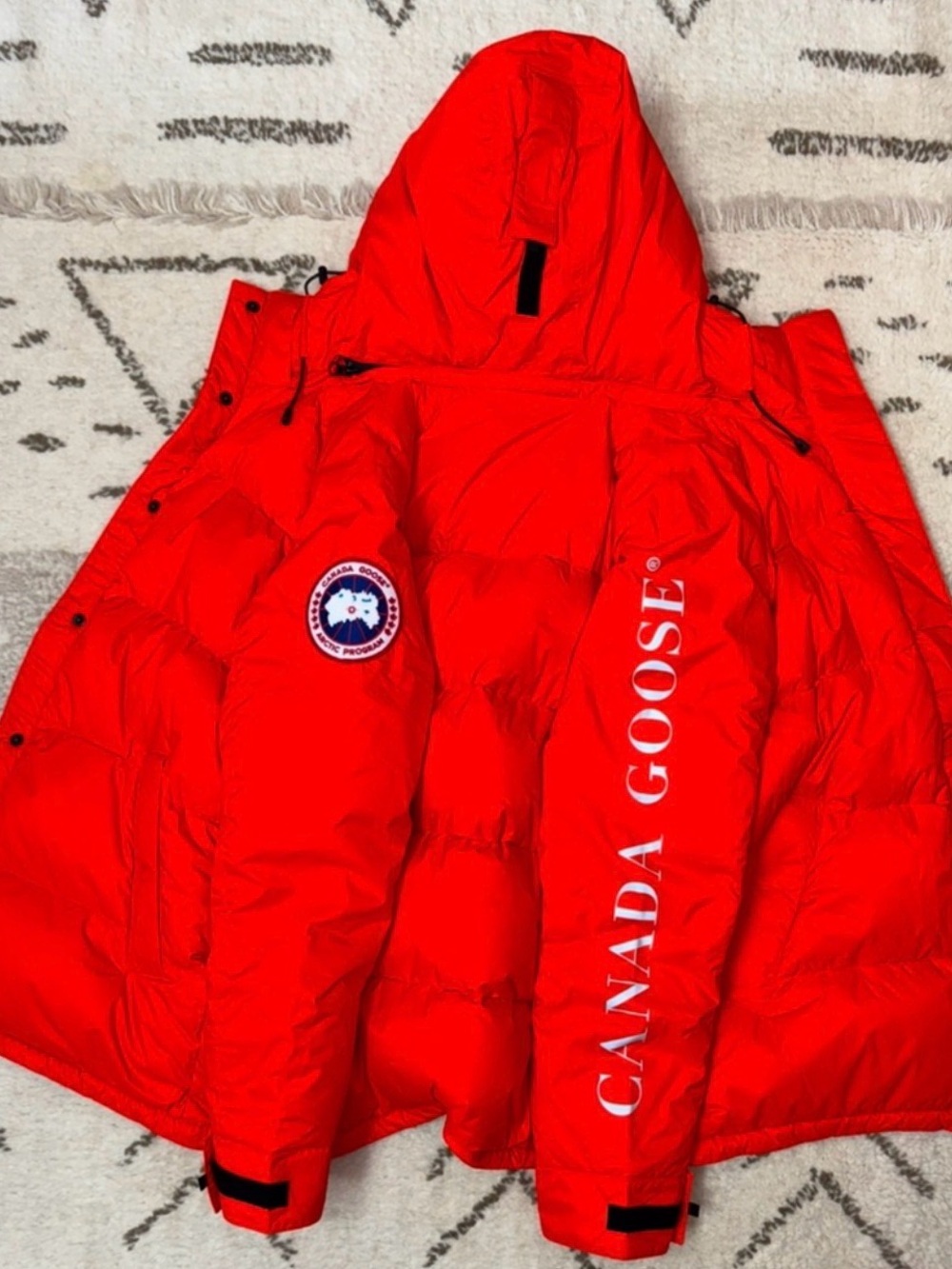 Canada Goose Approach Jacket - Picture 9 of 13